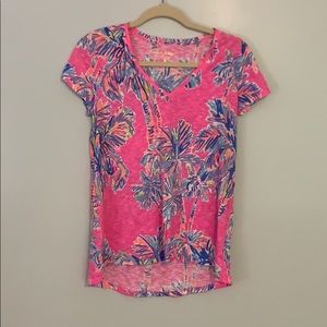 Lilly Pulitzer Etta Vneck Printed T-shirt size XS